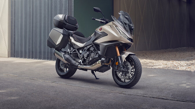 motocicleta-honda-nt-1100 MOTOCICLETA HONDA NT 1100 2025