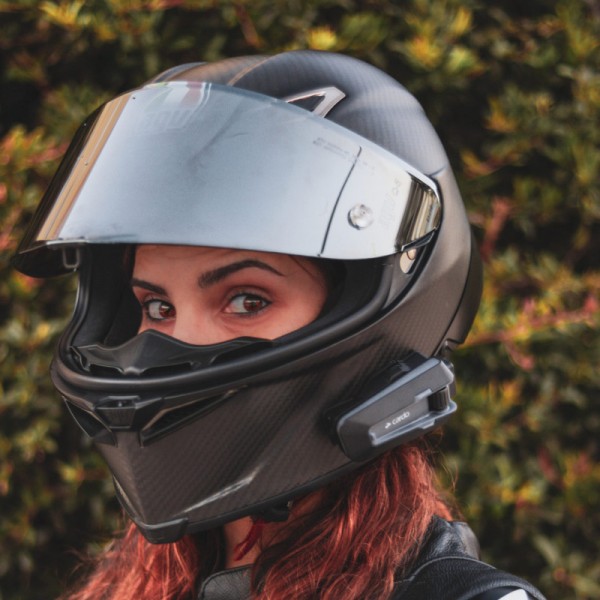 Como funciona el Intercomunicador de un Casco de Moto