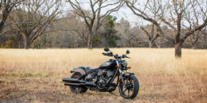 INDIAN CHIEF DARK HORSE