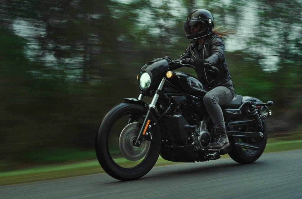 SPORTSTER-HARLEY