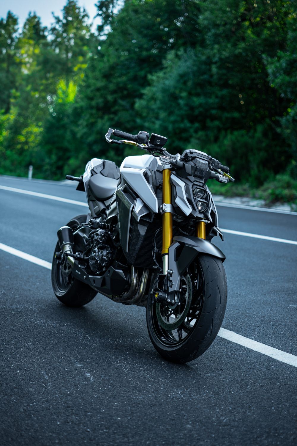 MOTO DE CARRETERA