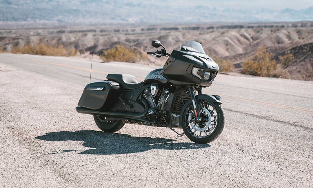 Indian Challenger DARK HORSE WITH 112 PACKAGE